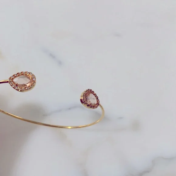 Tai Stone Cuff - Picture 3 of 3